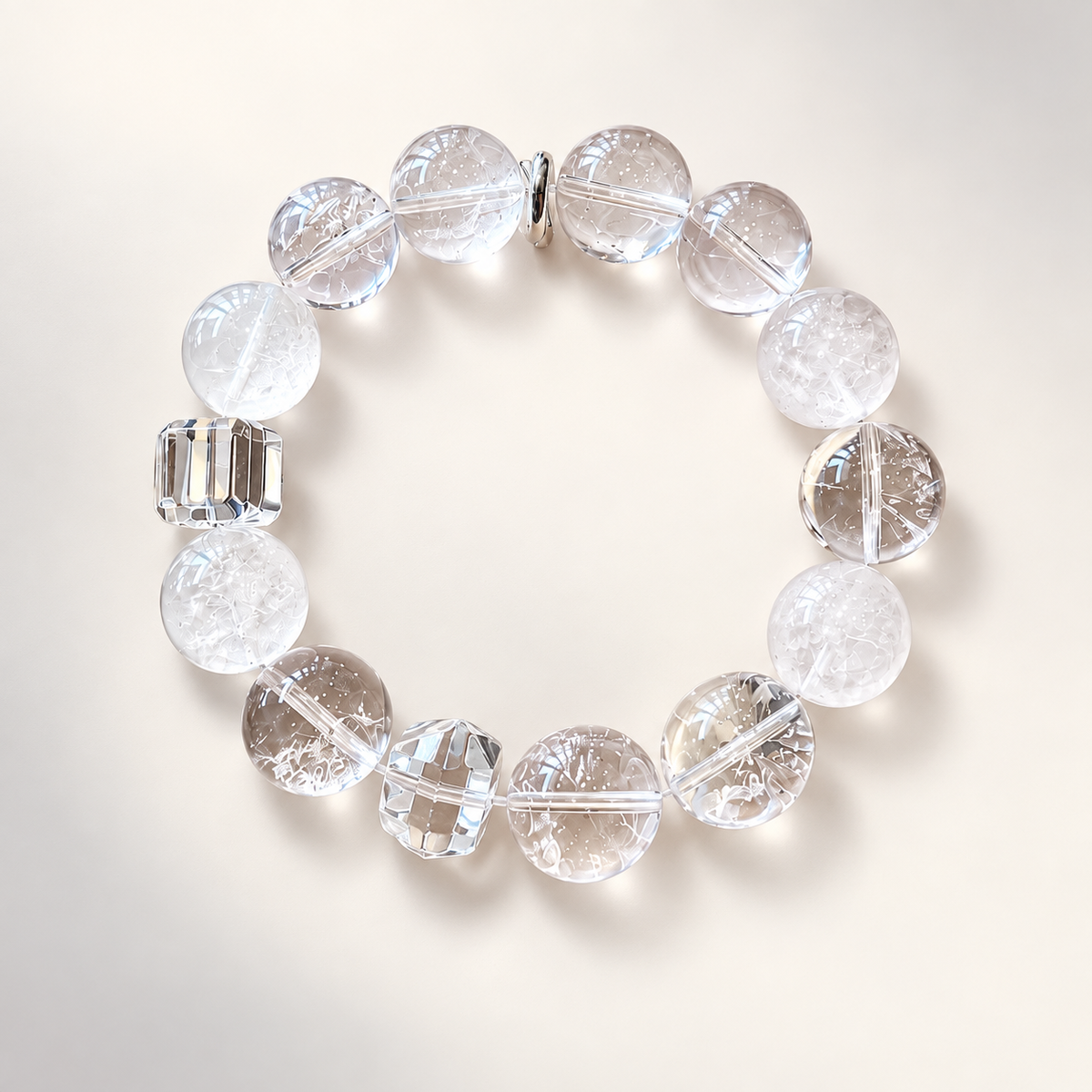 Calvielle clean studio primary | lucent-bracelet